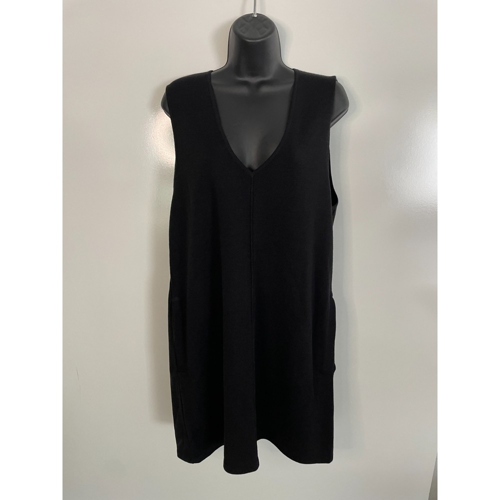 Free People Knit Vest with pockets Long style Medium size